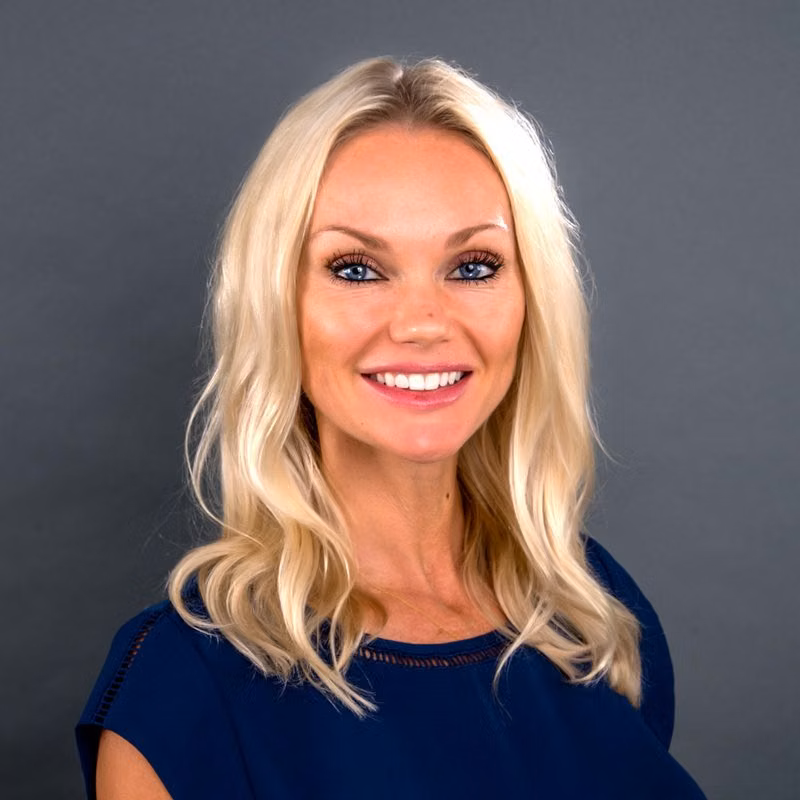 On-site corporate headshot 16